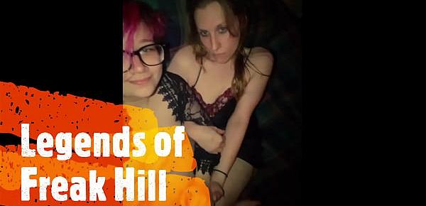  Hannah Horn and Auntie Panda Grind Cunts and Use a Strap-on